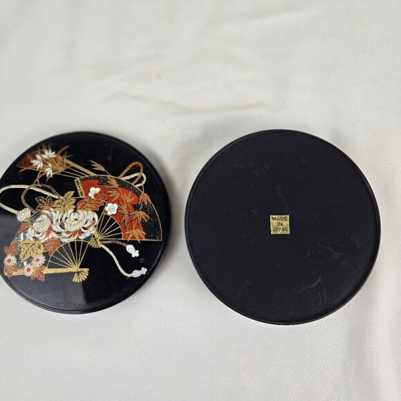 Set of 4 Black Coasters in Matching Round Box Asian Fan Design Lacquerware Vtg - Picture 5 of 10